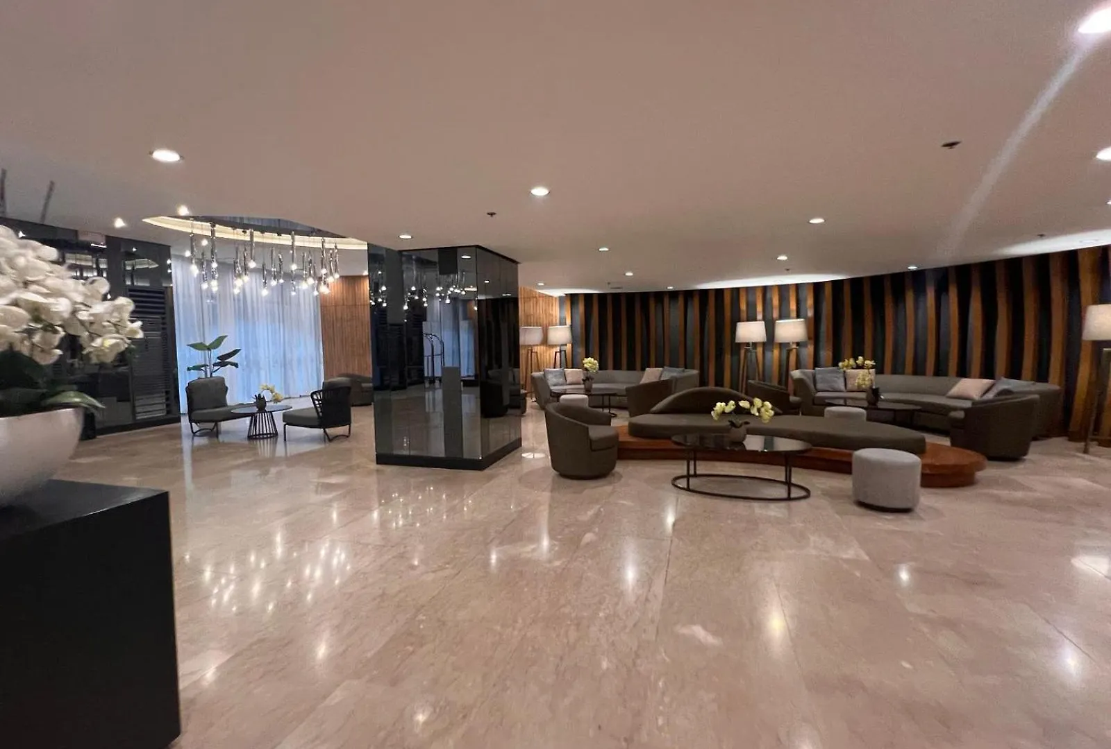Apartment Moa - Aseana Pasay Condo Manila