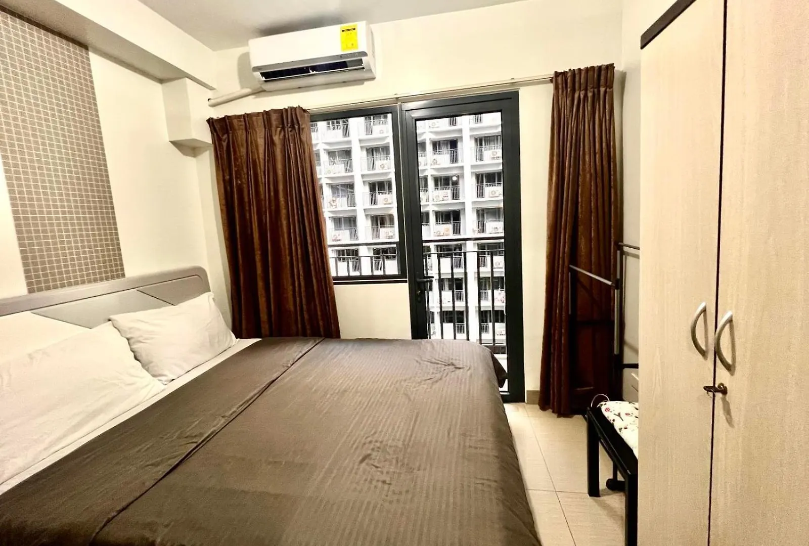 Lägenhet Moa - Aseana Pasay Condo Manila